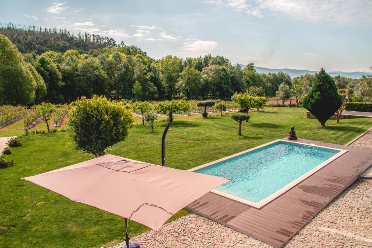 Quinta De Requeixo Villa Guimarães Exteriör bild