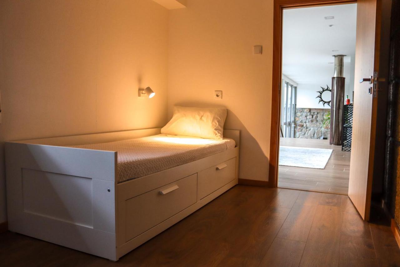 Quinta De Requeixo Villa Guimarães Exteriör bild