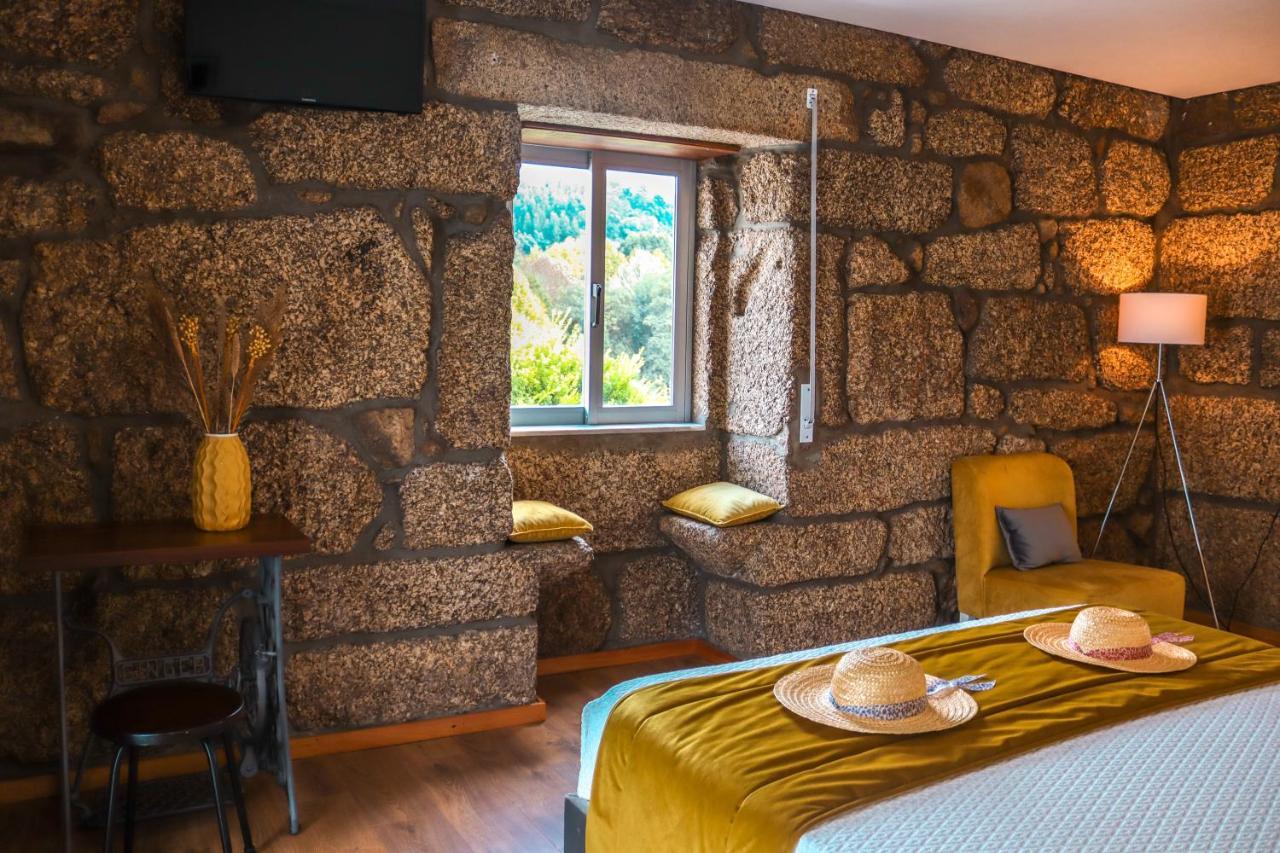 Quinta De Requeixo Villa Guimarães Exteriör bild